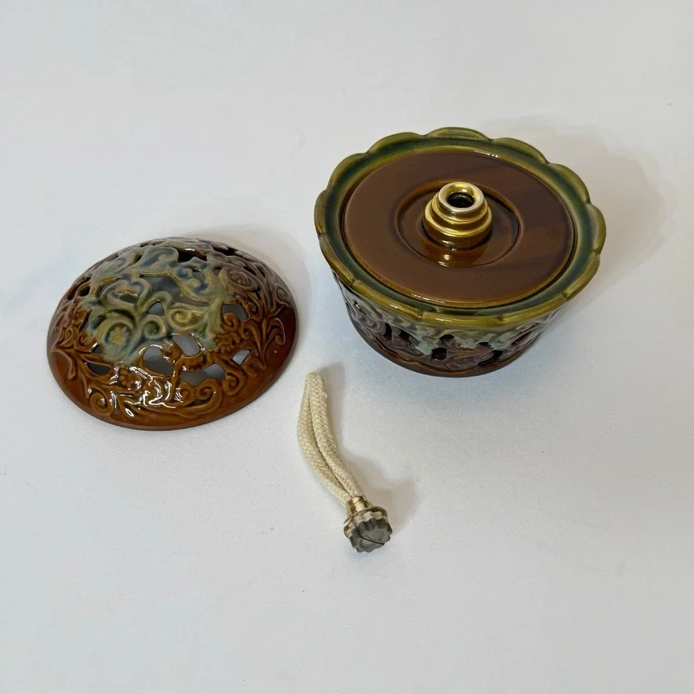 Decorative Ceramic Cutwork Brown Green Glaze Catalytic Fragrance Diffuser